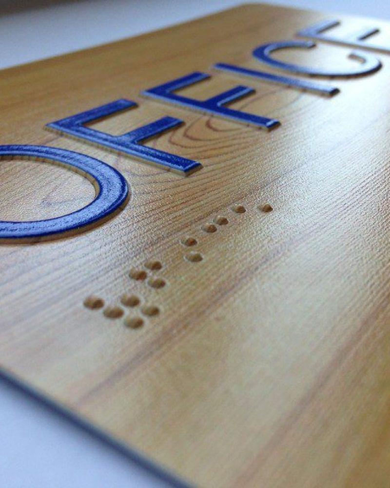 EMBOSS PRINT